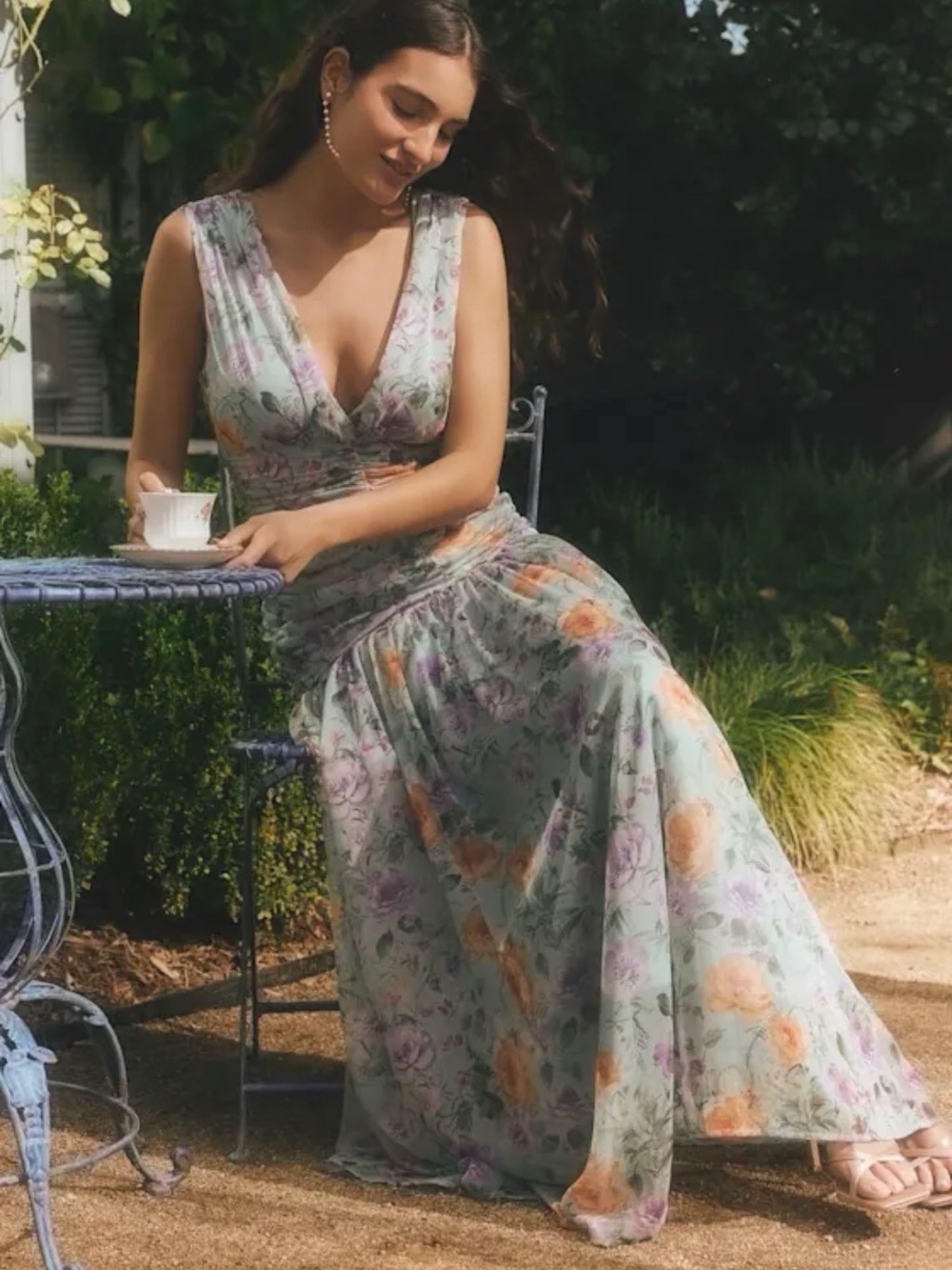 Lulu’s Melisandre Light Blue Floral Drop Waist Maxi Dress- NWT
